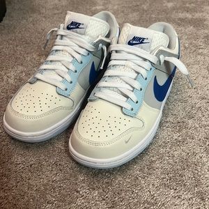 Ivory Hyper Royal Nike Low Dunks